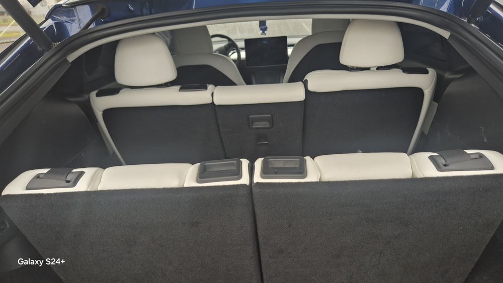 Продаж авто Tesla Y 7 міст