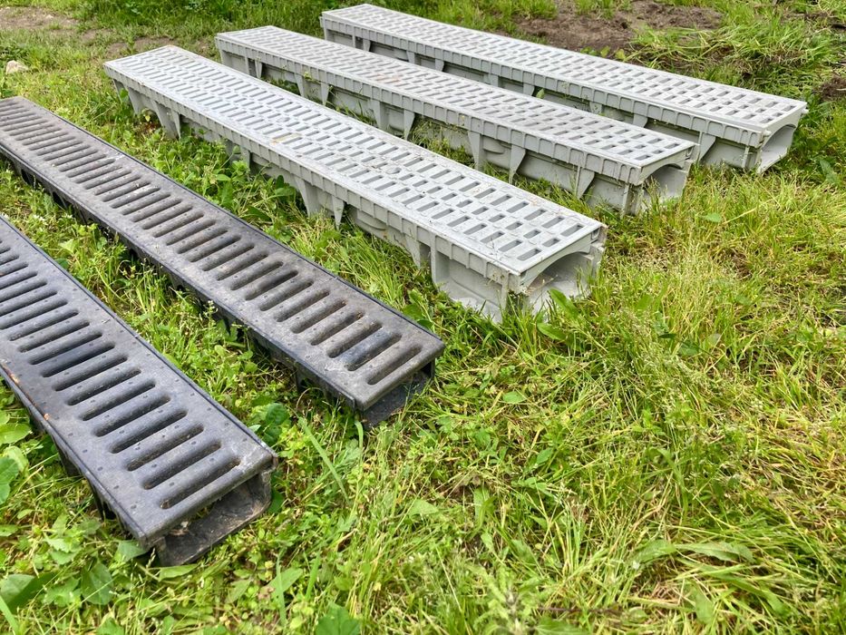 Grelhas de PVC 5un – drenagem jardim/entrada