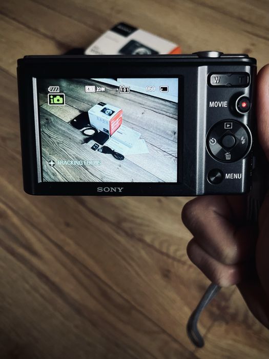 Sony Cyber-Shot DSC-W800 ПОВНИЙ КОМПЛЕКТ Цифровий Вінтажний Фотоапарат