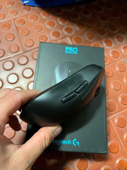 Rato Óptico Logitech PRO Lightspeed RGB Wireless 25600DPI Preto