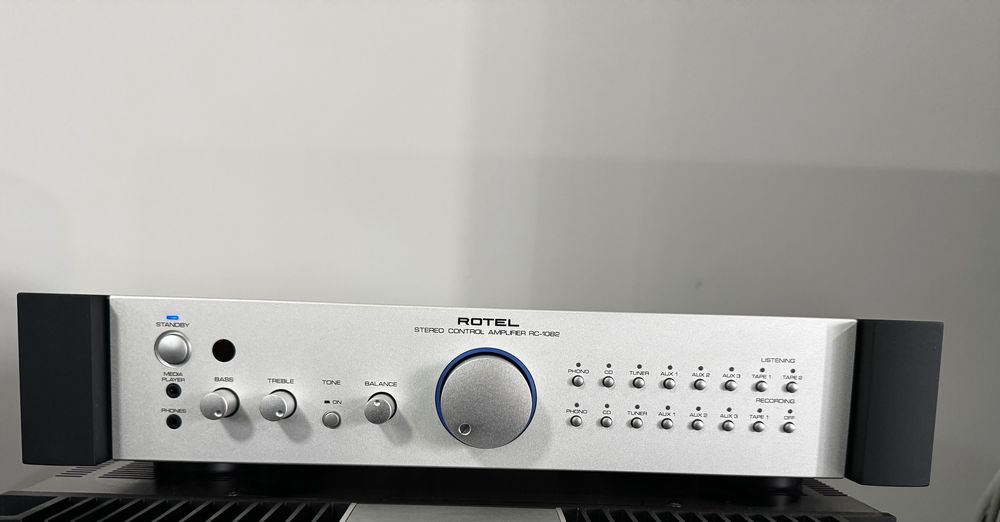 som  hi-fi  premium B&W 804 + ROTEL