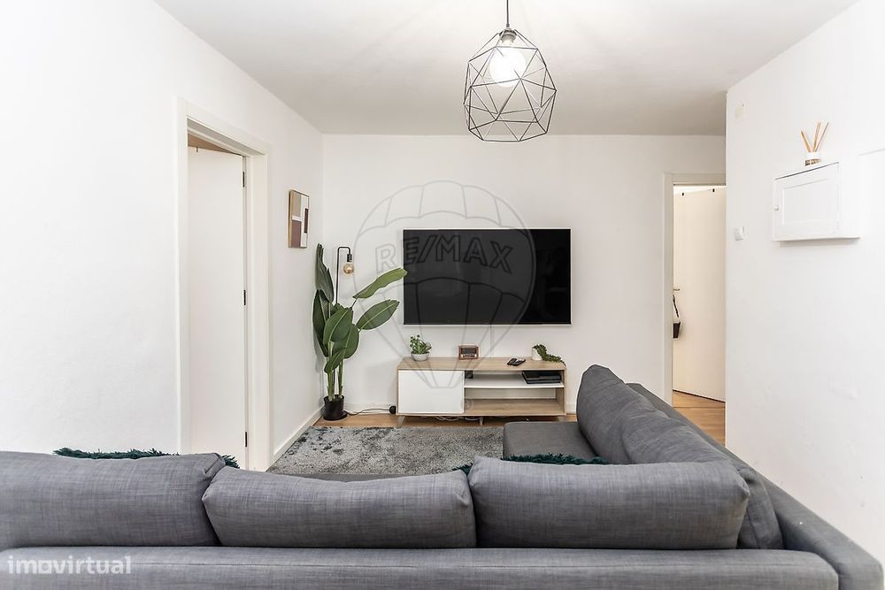 Apartamento T2 para venda — Amora, Setúbal