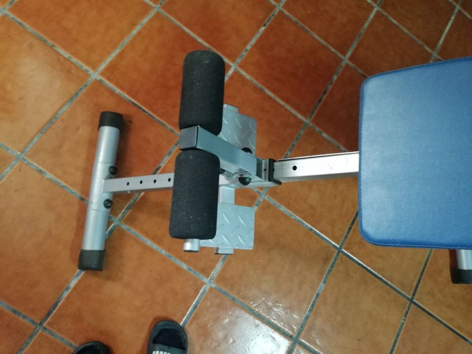 Banco de ginásio como novo