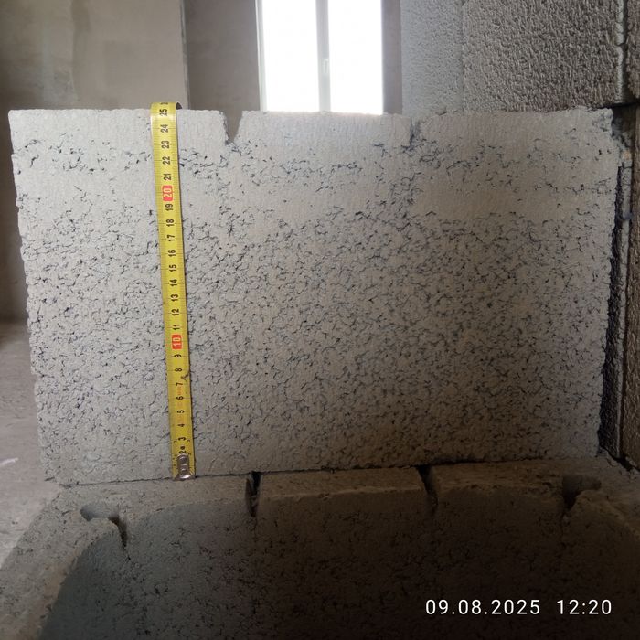 Блок з керамзиту для димового каналу