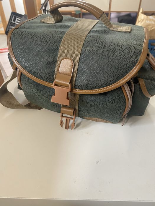 Canon EOS 300 analogica com bolsa e livro de instrucoes original