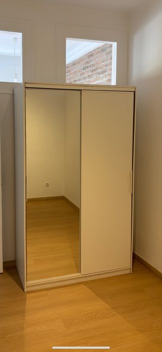 Roupeiro IKEA 2 portas de correr
