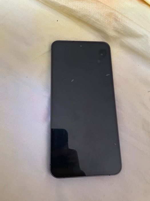 Samsung Galaxy S24 FE 128 GB / 8 GB RAM – stan idealny