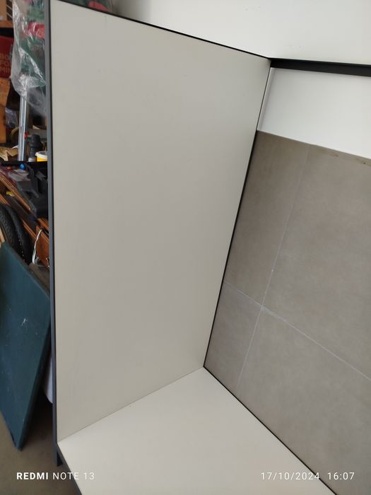 Vendo estante de apoio para confecção