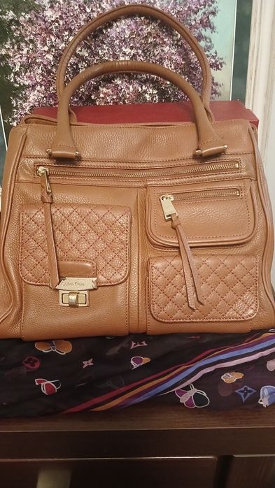 Сумка Calvin Klein світло-коричнева, вмістка – майже нова!