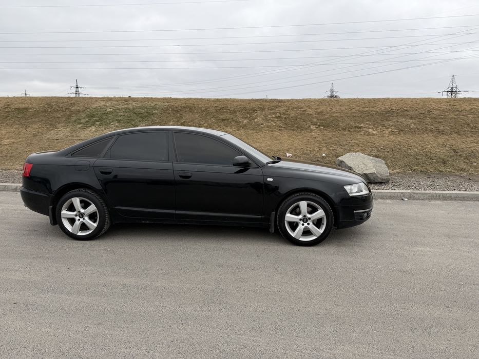 Продам Audi A6C6 2.4
