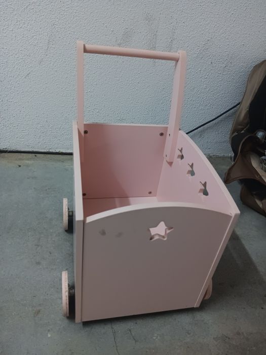 Carrinho arrumacao brinquedos