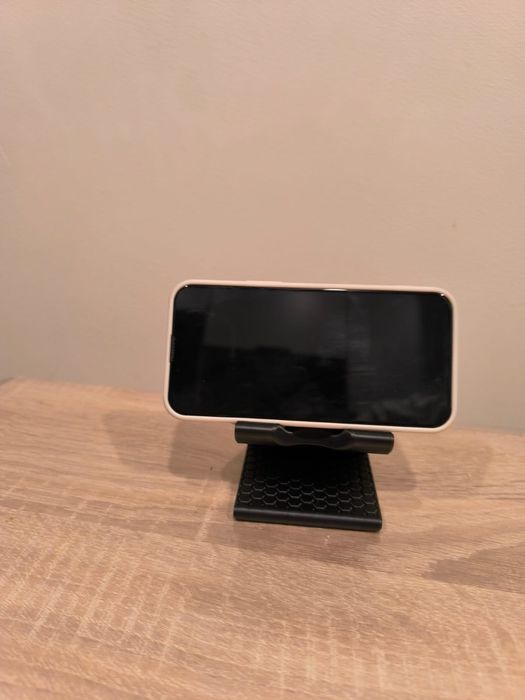 Podstawka pod telefon 3D