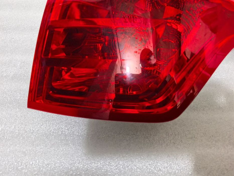 Citroen C4 Picasso Lampa prawy tył prawa