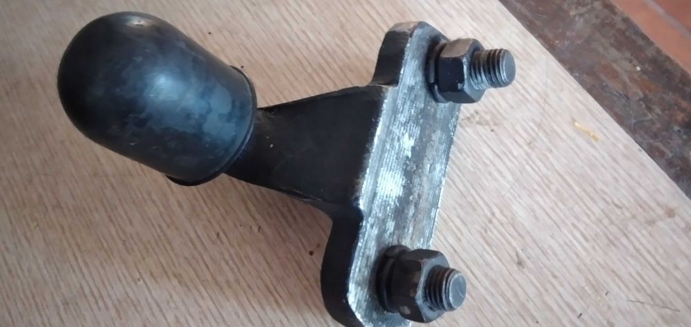 Bola de reboque para automovel