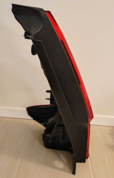Lampa tylna prawa Dacia Jogger Oryginał tył