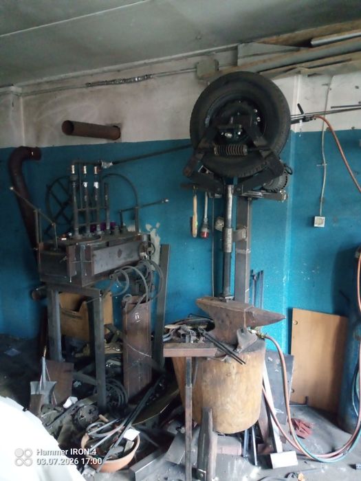 Kuźnia, kotlina gozowa młot mechaniczny