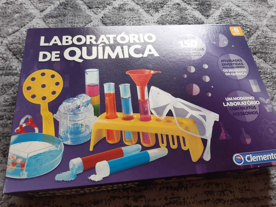 Laboratório de Química Clementoni