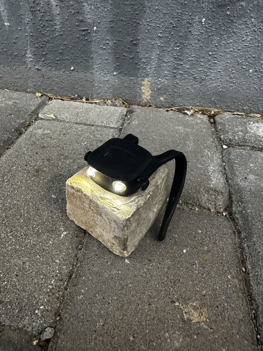 Trotinete Oxelo preta com luz – dobrável, rodas grandes
