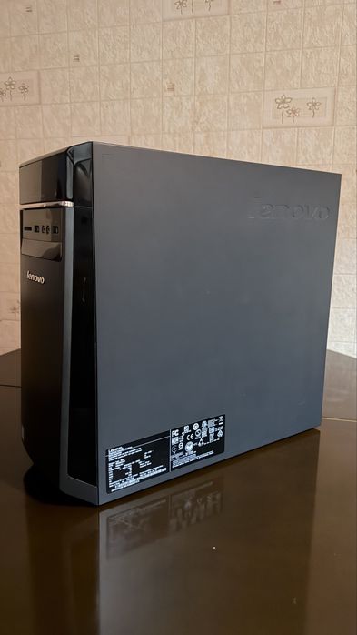Компʼютер Lenovo Ideacentre 300