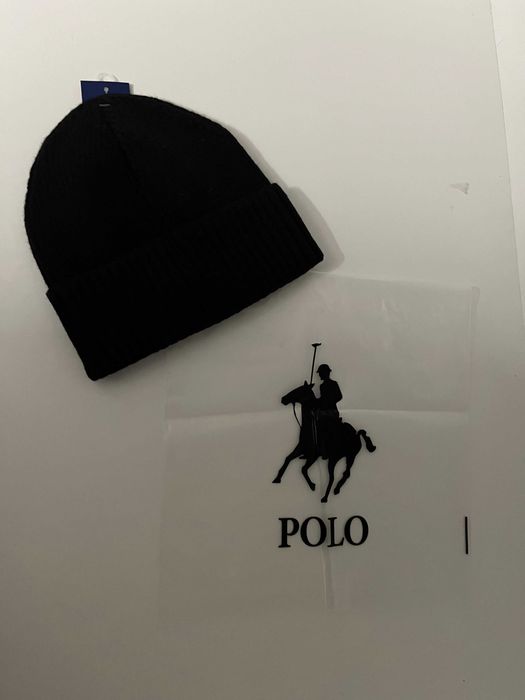 Czarna czapka Ralph Lauren z czerwonym logo
