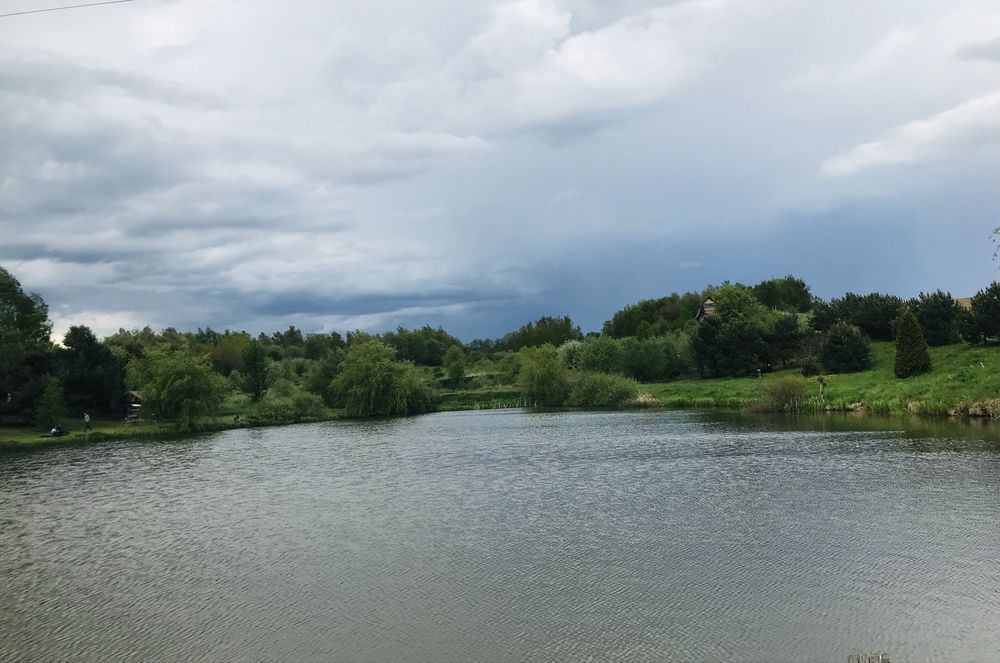 Переуступка оренди озер 3 га (є власна нерухомість)