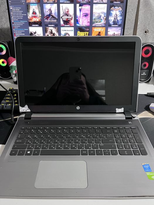 Ноутбук HP Pavilion 15-ab007ur