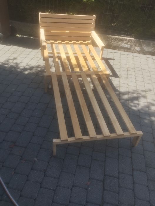 Fotel ogrodowy lub łóżko dziecięce
