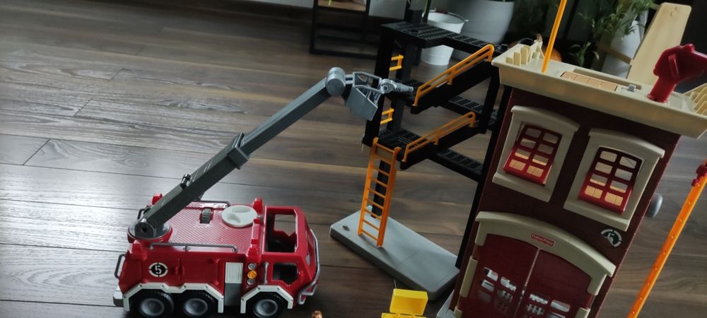 Remiza strażacka straż Fischer Price Imaginext