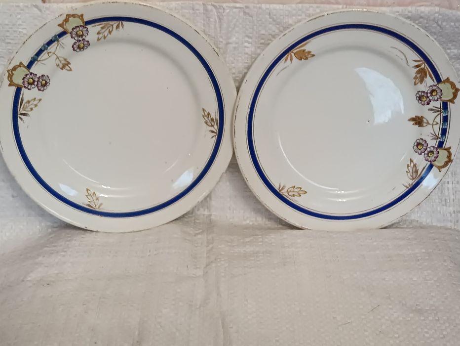 Ваза рубин.стекло,ЛФЗ фиалка,Медаедь гутное стекло,Полонное сухарница