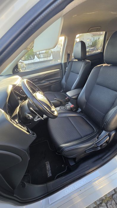 Mitsubishi outlander PHEV 2.0 híbrido plug-in  2014