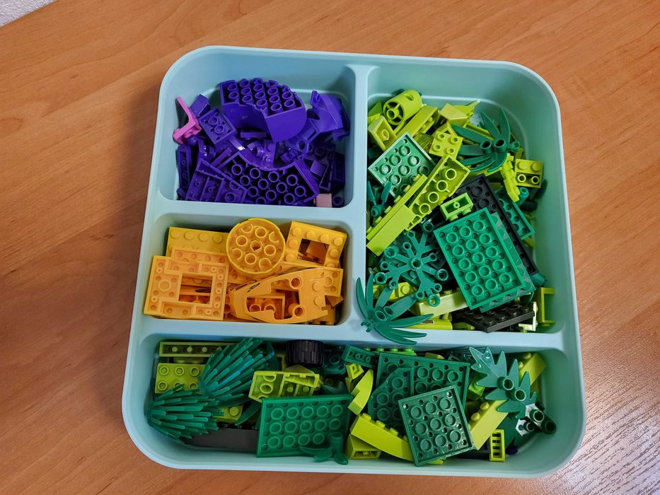 Деталі LEGO (китайські) на вагу 5,5 кг