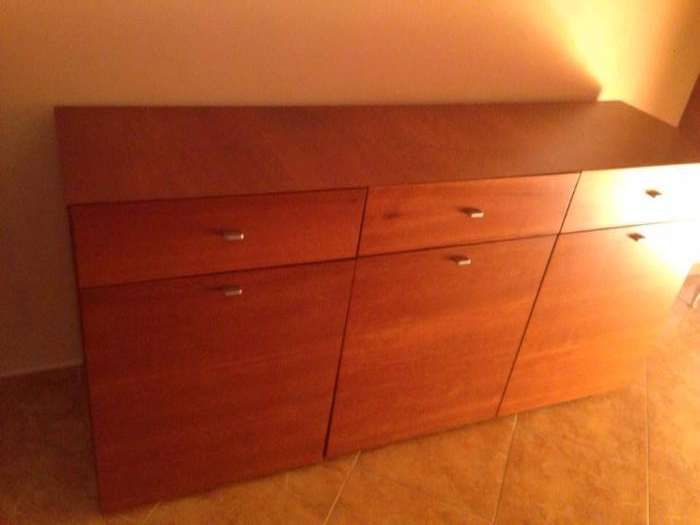 Aparador com duas torres