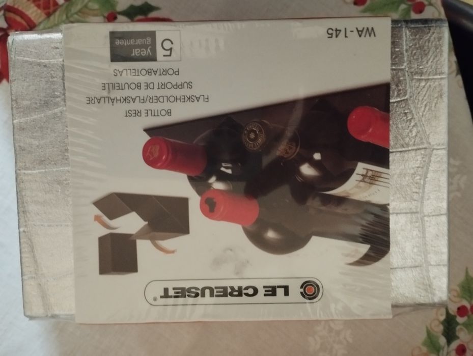 Zestaw do wina korkociągi dwie półki na wino