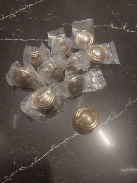 Меблева ручка, латунь