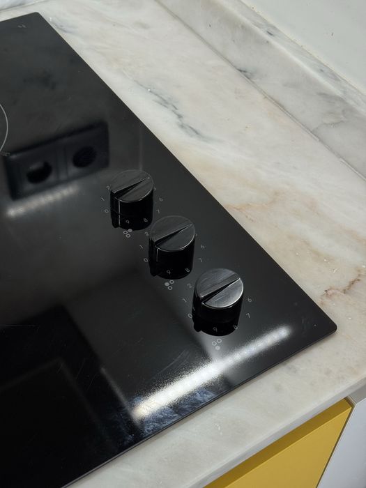 Placa vitrocerâmica IKEA