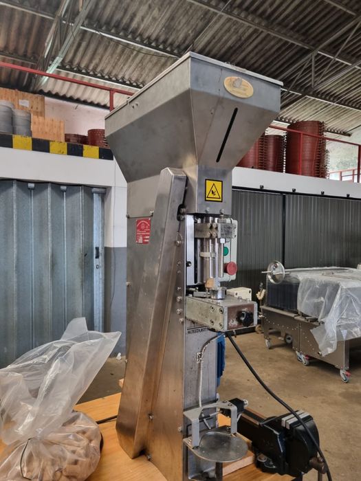 Arrolhador semi automatico