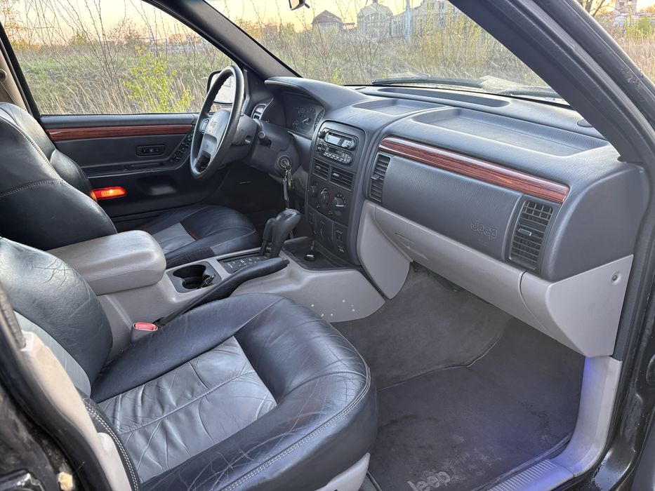 Jeep Grand Cheroke 4.0 LPG select track
