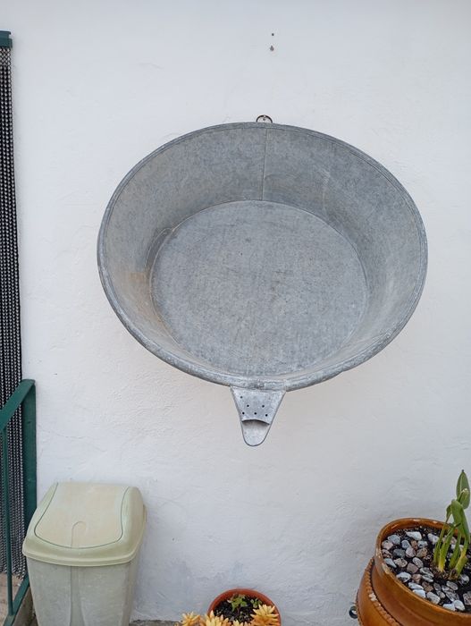 Bacia/alguidar chapa galvanizada com 89 cm diâmetro