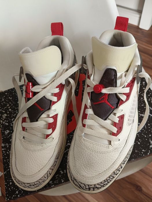 Buty Jordan posiadają 2 letnią gwaranStan: Bardzo dobry Nowe bez metki