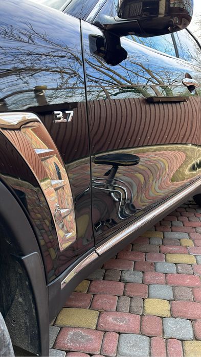 Продам Infiniti QX70