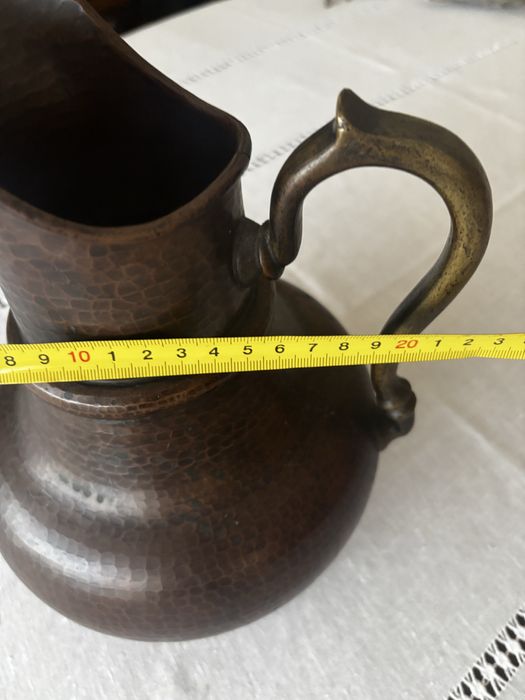 Jarro antigo em cobre martelado – Cabrita Guerreiro (Portugal)