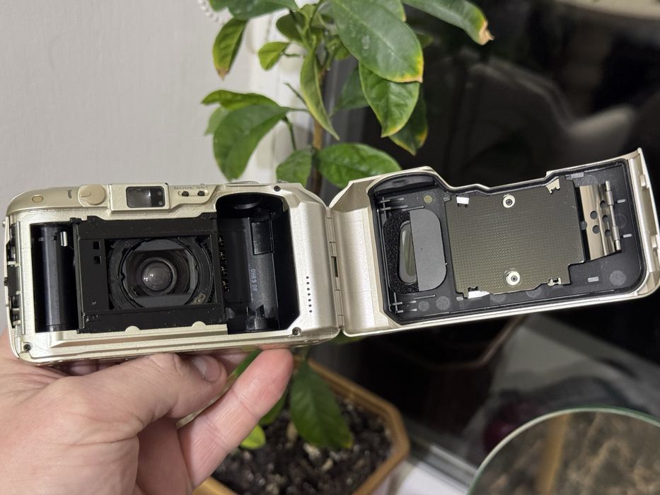 Пленочный фотоаппарат Olympus Stylus Epic 80 Zoom