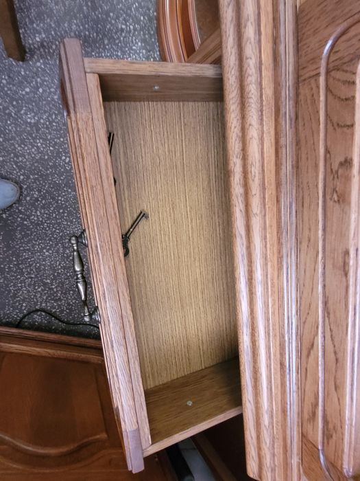 Witryna rogowa dębowa