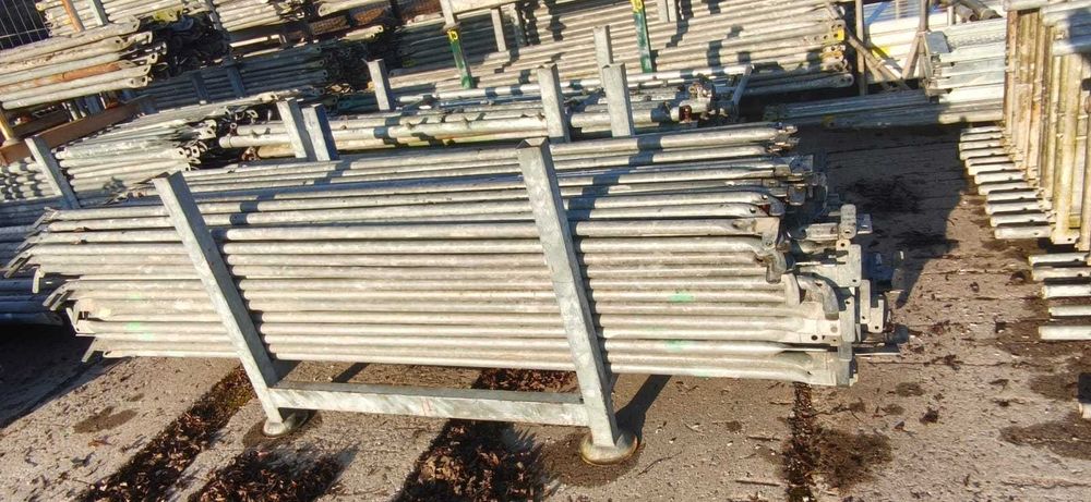 Używane rusztowanie Baumann z nowymi podestami 8x15,35 w BDB stanie