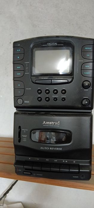 Aparelhagem CD radio cassetes