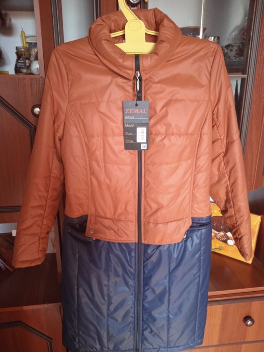 Плащ весняний. Новий