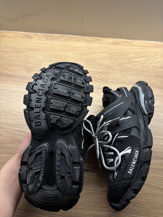 Buty balenciaga track z ledem