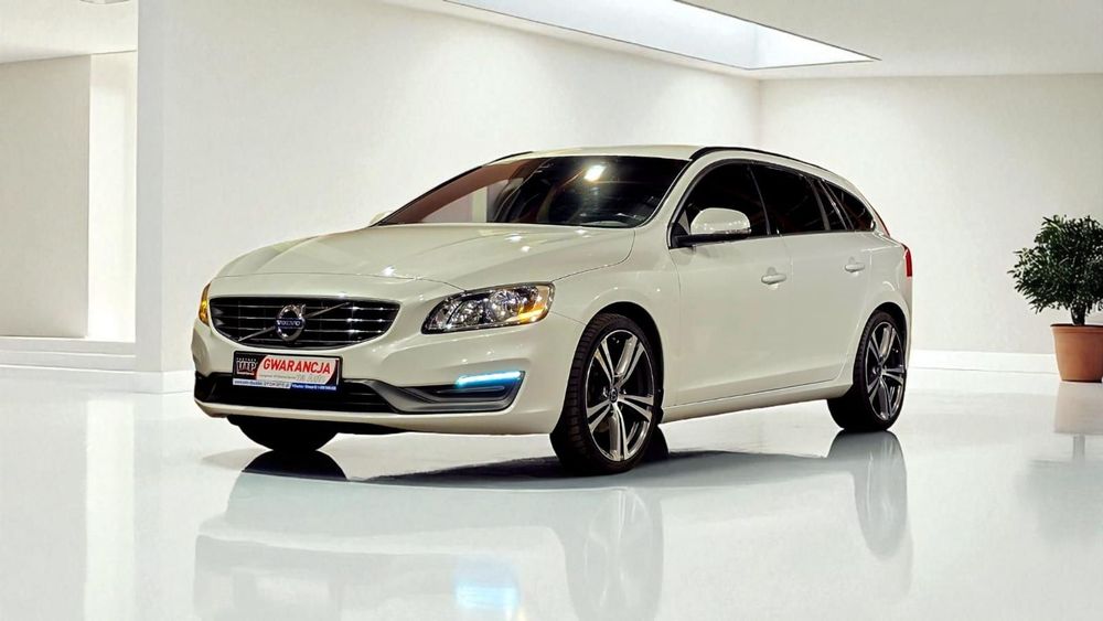 Volvo V60 Bezwypadkowy+Serwisowany+Orginalny Przebieg-Gwarancja Pisemna