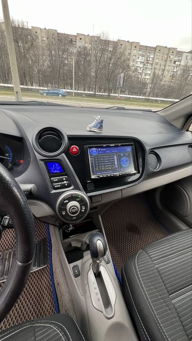 Продам Honda Insight/Гибрид