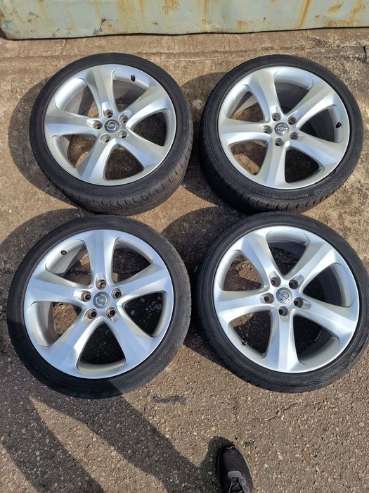 Koła felgi Aluminiowe oryginat 5x115 GM 8J x 19"
ET 46 OPEL OPC